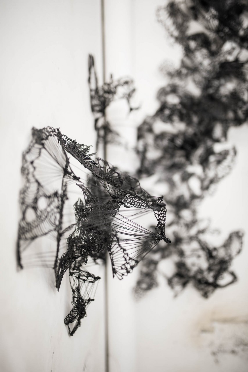 Zeitgenössisches Kunstwerk MOLD von Viktoria Strecker